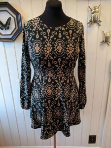 Forever 21 Green ikat pattern Casual skater Dress