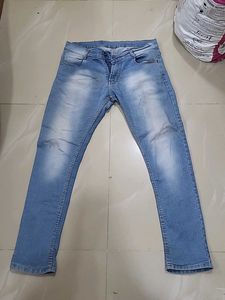 Light Wash Slim Fit Jeans
