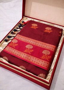 Softy Silk Allover Boota Saree with Floral Motifs