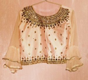 Peach Embroidered Blouse Set✨🍥
