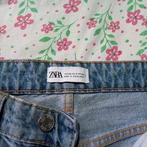 Zara Light Wash Wide Leg Jeans