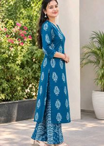 Teal Leaf Print Kurta Set