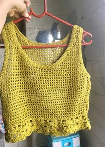 crochet crop top