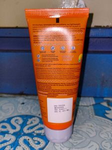 MANETAIN Leave-In Conditioner