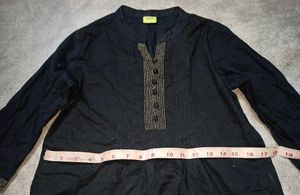 Elegant Black Kurta with Gold Embellishments