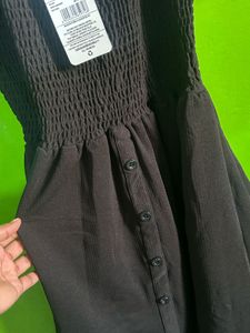 Shein Stylish Black Smocked Puff Sleeve Dress