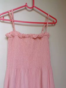 H&amp;M beautiful flattering dress