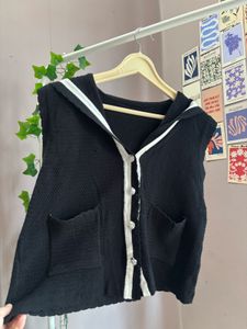 Sale 😍Korean Waistcoat Black 🎄