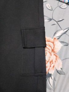 Women Black Cargo Pants