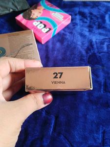 sugar mettle cream to powder foundation.