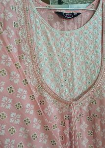 Beautiful Pink Printed Kurta with Embellishments
