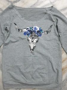 🏌🏻‍♀️Floral Skull Graphic Sweatshirt
