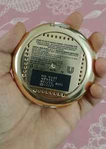 🎉Lakme HYA Matte pressed powder....