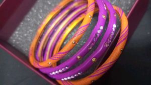 Set of 4 Fashionable Bangles/Bracelet
