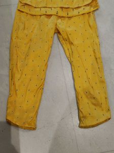 Yellow 💛 Chanderi Palazzo Pant with Suit