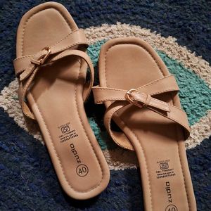 Stylish Beige Flat Sandals