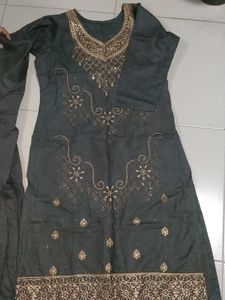 Embellished Kurta Set with Dupatta