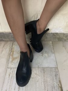 Stylish Black Leather Ankle Boots