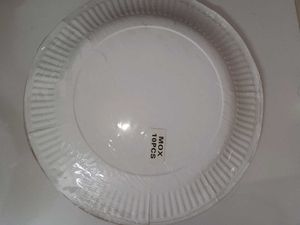 Straberry Paper Plates-set Of 2(20 pieces)