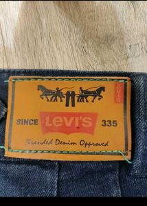 sc1366 Levi's Jeans size 38