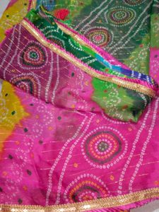 Vibrant Tie-Dye Bandhani Dupatta