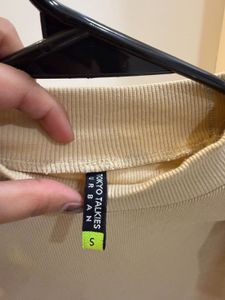 Sleeveless Mock Neck Top