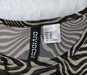 H&amp;M crop top