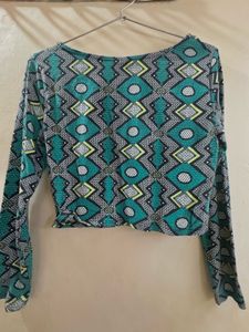 Trendy Geometric Print Crop Top