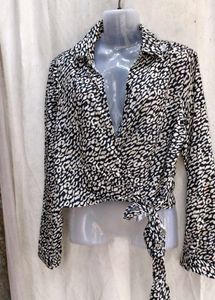 34209. Chic Animal Print Wrap Top