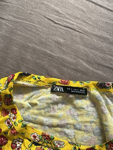 Zara Yellow Floral Print T-Shirt