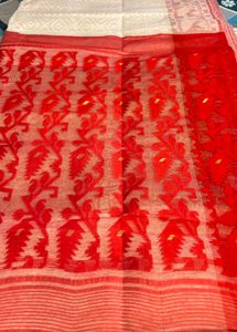 Red &amp; White Dhakai Jamdani Saree