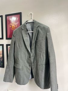 Gray Blazer - Stylish &amp; Versatile