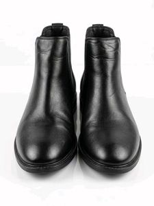 Black synthetic leather ankle Boots