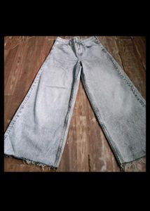 Wide Jeans