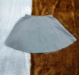 H&amp;M Grey A-Line Mini Skirt