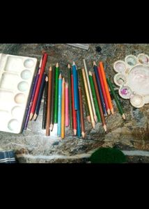 Colored Pencils & Art Supplies
