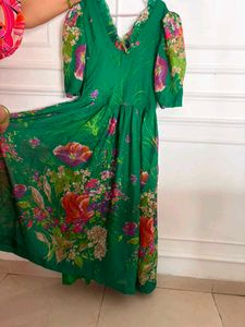 Vibrant Floral Print Maxi Dress