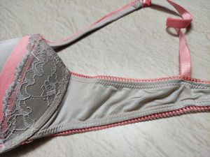 Unused New Bra 32B