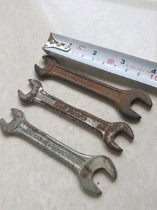 Vintage Drop Forged Wrenches Set