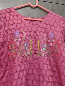 Elegant Embroidered Hakoba Kurta
