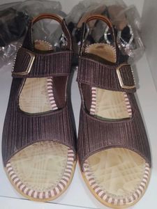 Stylish Women's Brown Sandals