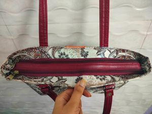Leather Ladies Handbag (New)