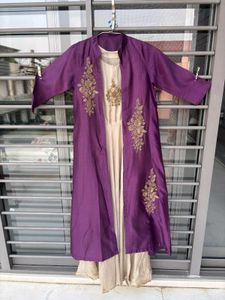 Hand zardozi Embroidered Purple and Beige Kurta Se
