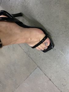 Chic Black Flats