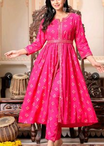 Beautiful Pink Kurta Set with Golden Print