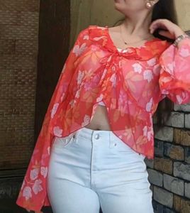 Sheer ruffle top❤️‍🔥