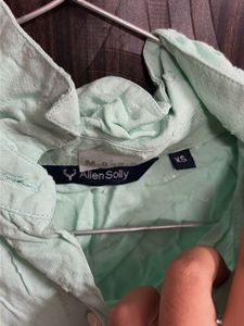 Light Green Crinkled Button-Up Shirt