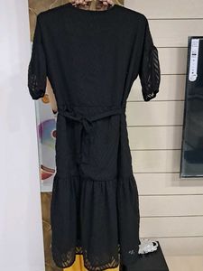 Chic Black Tiered Midi Dress