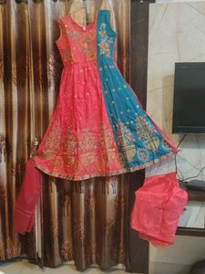 Elegant Ethnic Dress with Dupatta