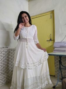 White Stylish Top And Skirt Last Price